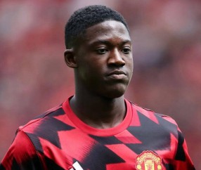 九游官方平台-包含罗马中场球员状态回升，或成为关键先生的词条